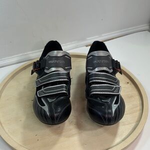 Gavin Black and Silver Cycling Shoes